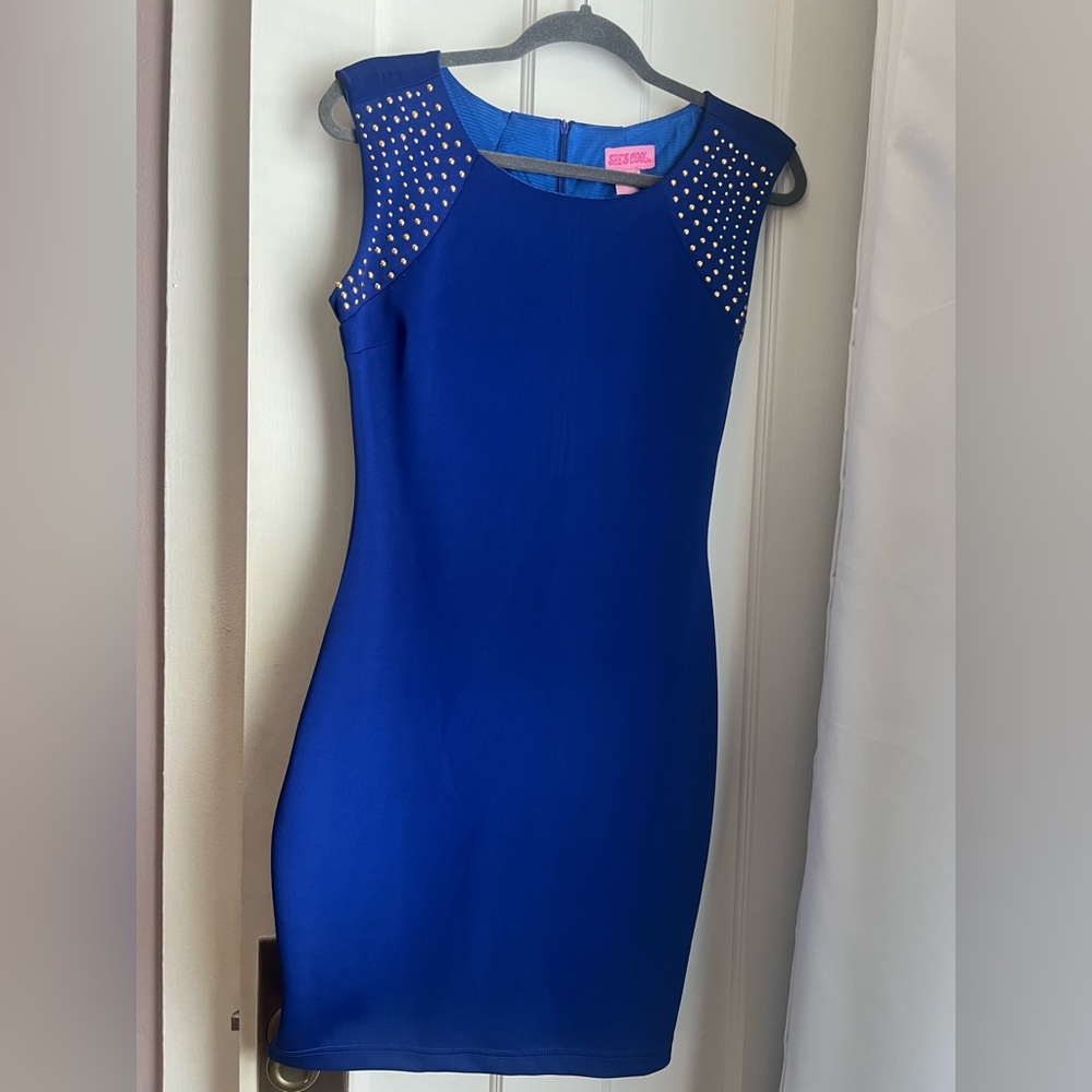 Elegant Blue Sleeveless Dress